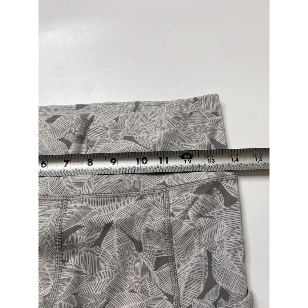 Athleta Women's Size Small Patterned Cropped White Gray Leggings